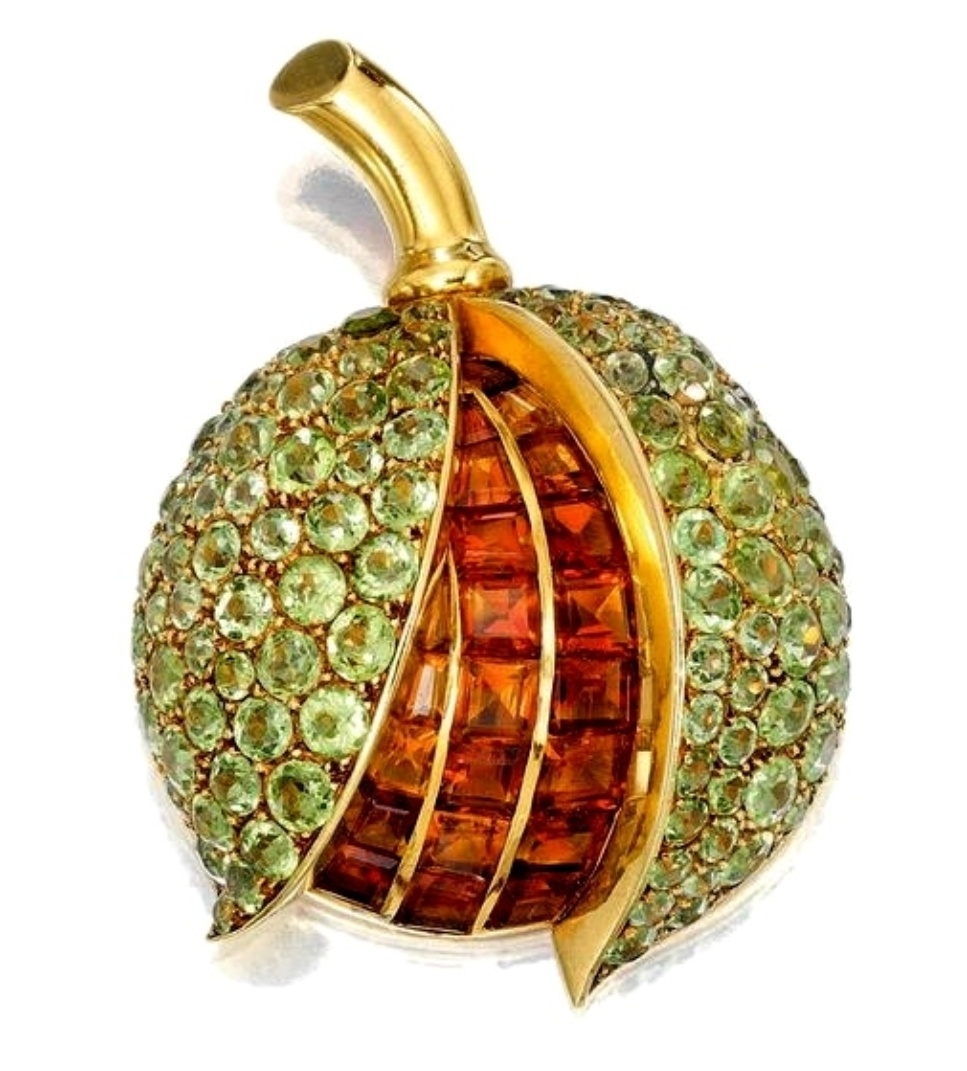 Брошь Каштан  с хризолитами и цитринами, Рене Боавин. Франция. 