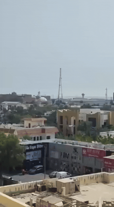    Удар по базе ВМС США в Бахрейне. Видео: "Осведомитель"