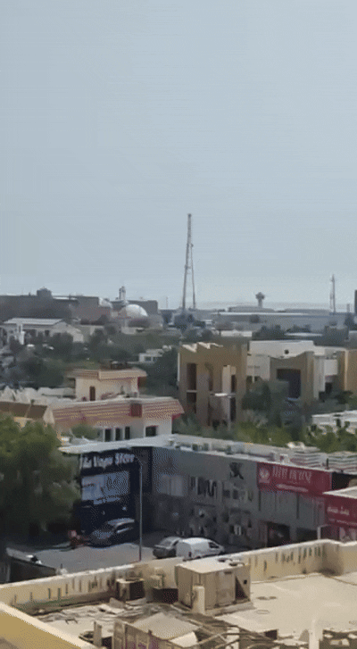    Удар по базе ВМС США в Бахрейне. Видео: "Осведомитель"