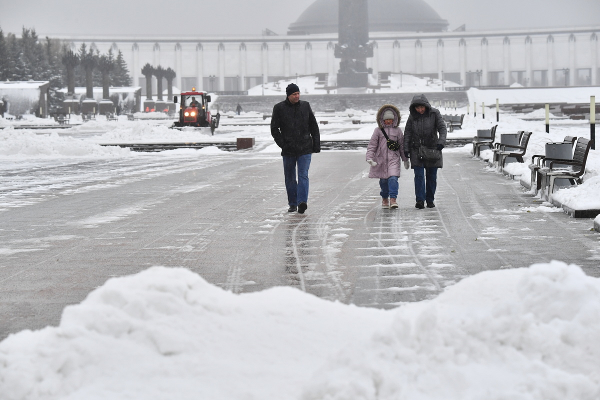    Москва погода гололед зима РИА
