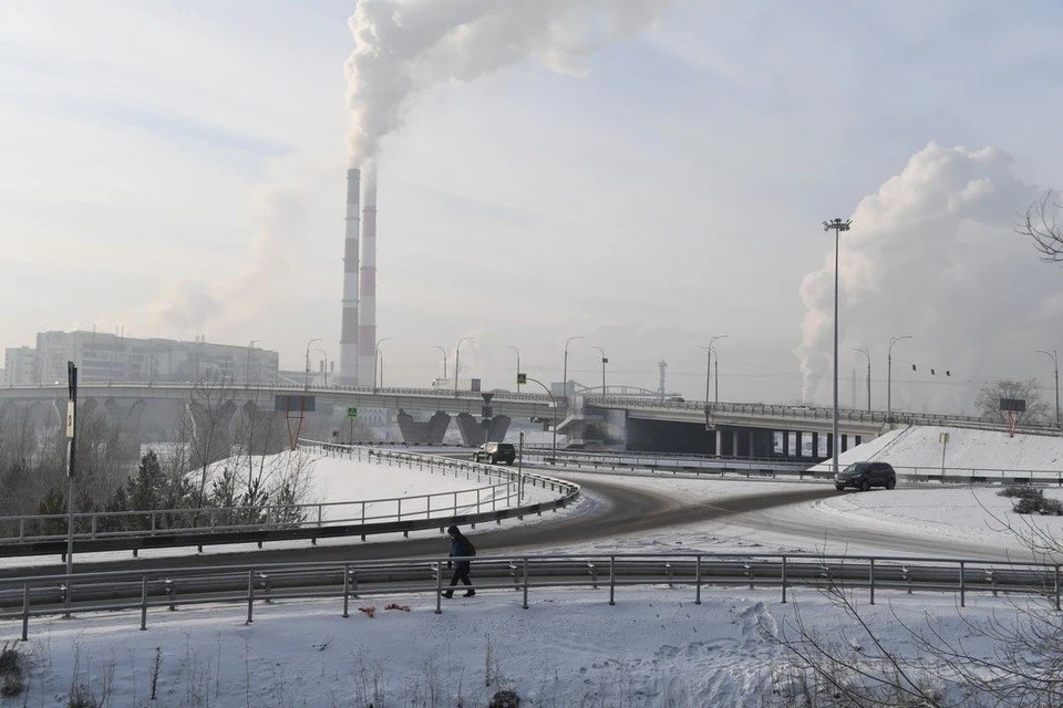    В Новосибирске зафиксирован высокий уровень загрязнения воздуха. Иван МАКЕЕВ