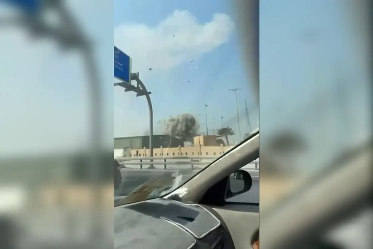    Ракетный удар по Бахрейну. Фото: кадр видео из соцсетей