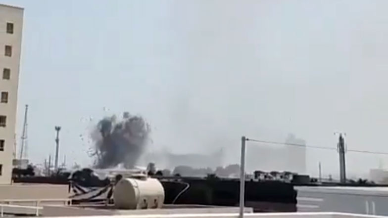    Взрывы прогремели