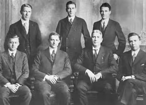 Братья Якуцци