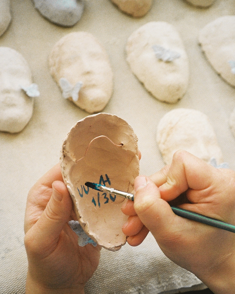    Фотоателье UU выпустило благотворительные сертификаты в формате арт-объектов (фото 3)