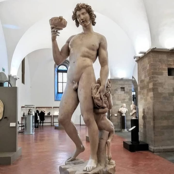 Вакх с сатиром, Микеланджело Буонарроти 