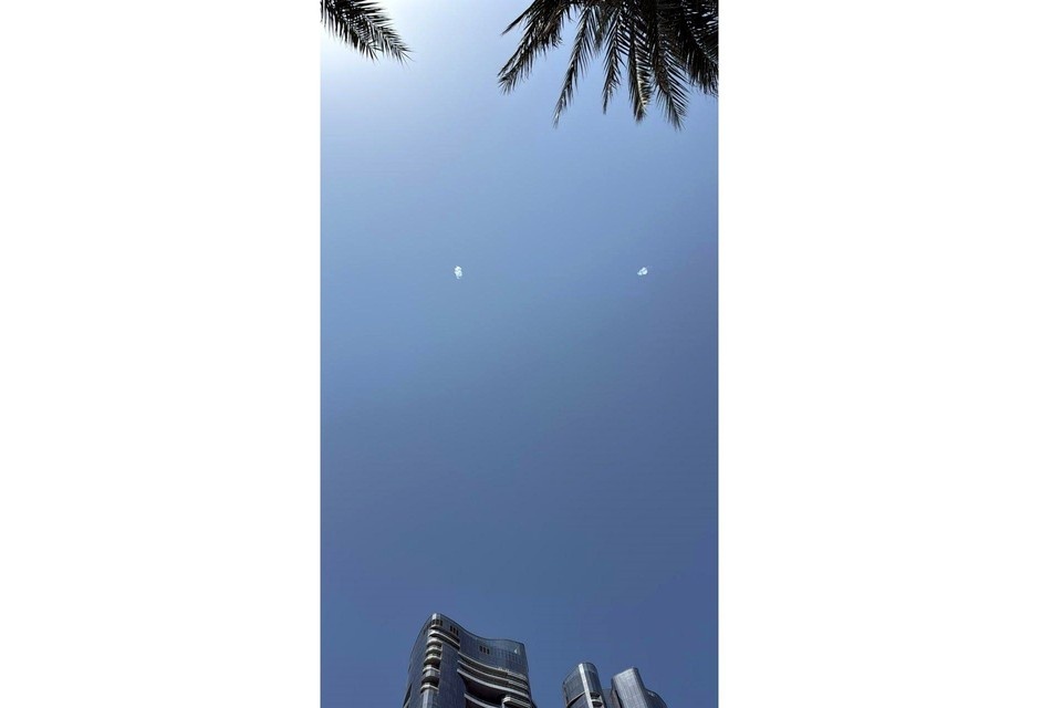    Работа ПВО над Абу-Даби СОЦСЕТИ