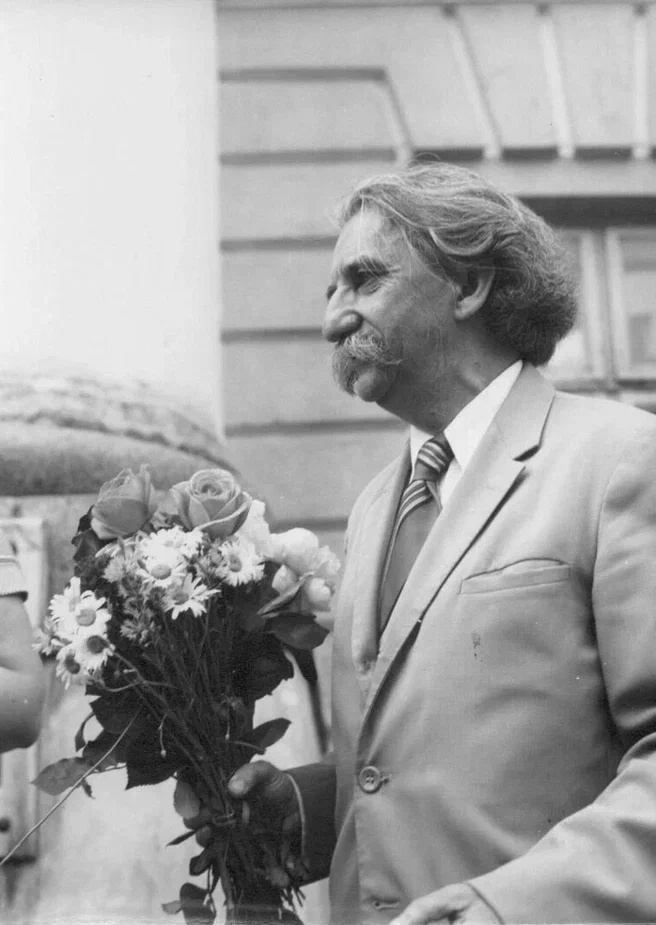 Юрий Михайлович Лотман.