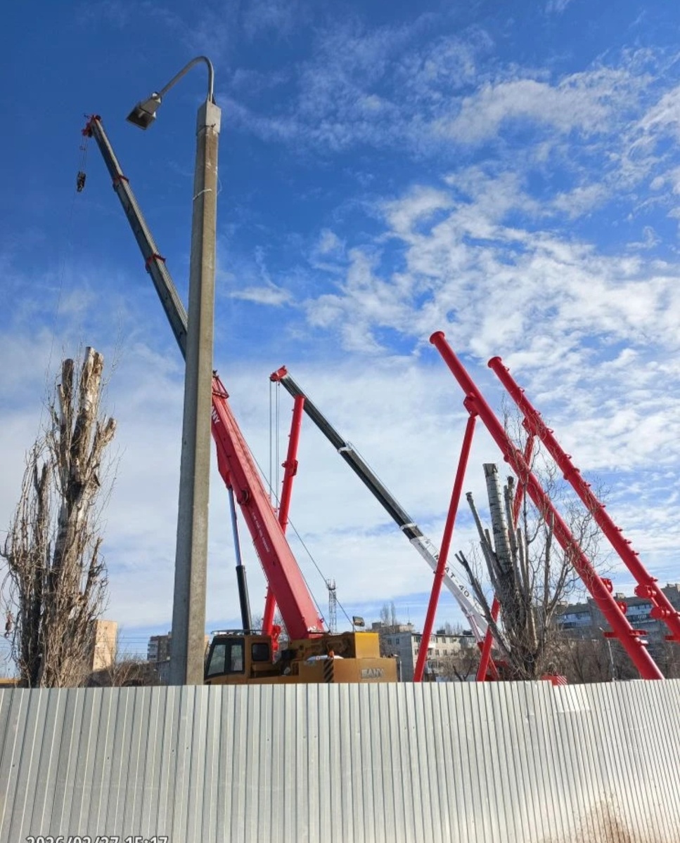 Красный исполин поднимается вверх