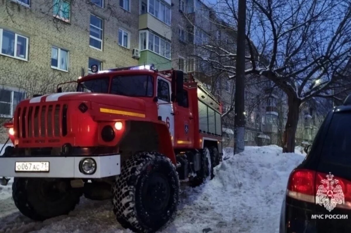    За сутки тульские спасатели выезжали на четыре пожара и два ДТП