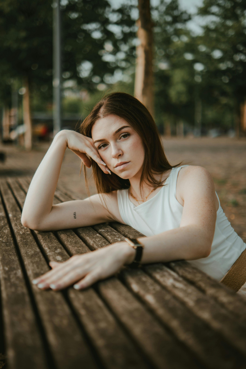 Скрытый враг: 8 признаков, что человек желает вам зла