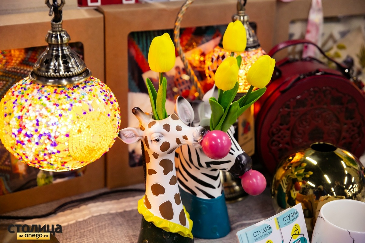    Весенняя арт-барахолка «Винтажный цех» проходит в ПетрозаводскеЛюдмила Корвякова