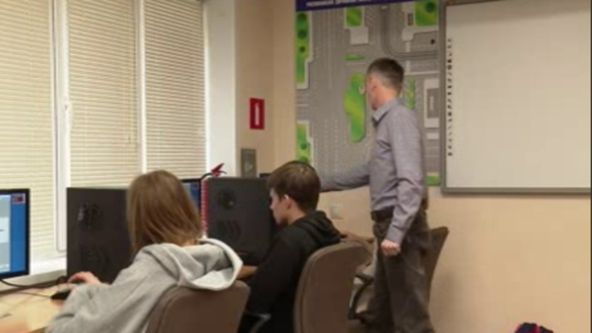    С завтрашнего дня курские кандидаты в водители будут «дольше» рулить в автошколах