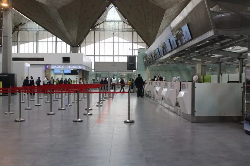    Аэропорт Пулково. Жанровое фото: Мойка78