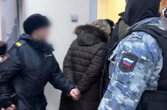    Арест Сергея Грищенкова и его сожительницы в Смоленске Фото: Скриншот
