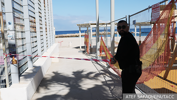     Фото: ATEF SAFADI/EPA/ТАСС   
 Текст: Тимур Шайдуллин