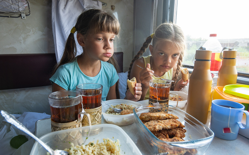 12 продуктов, которые я не ем в поезде