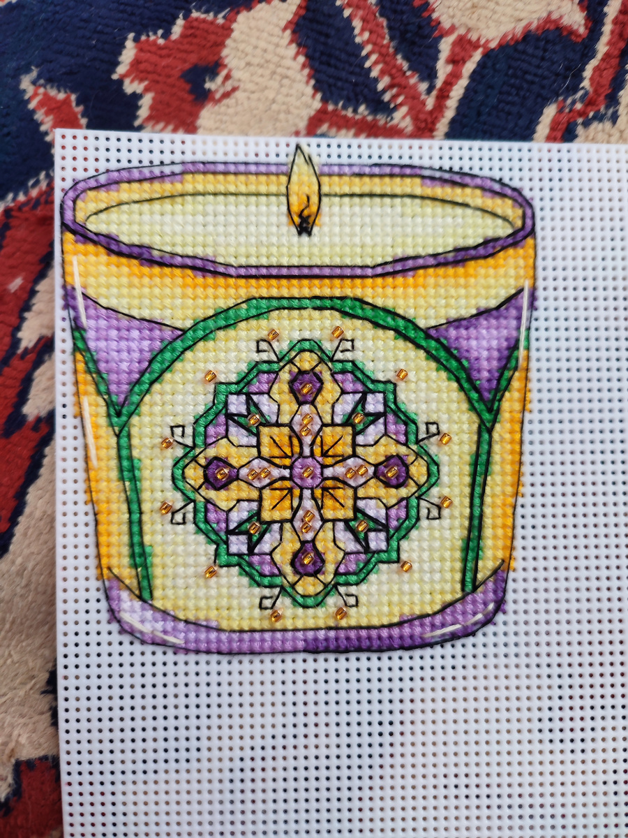 Готова первая свеча