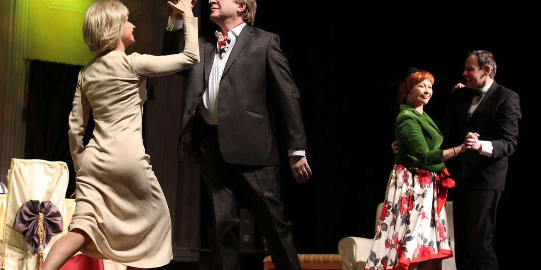 «Взрослые игры»