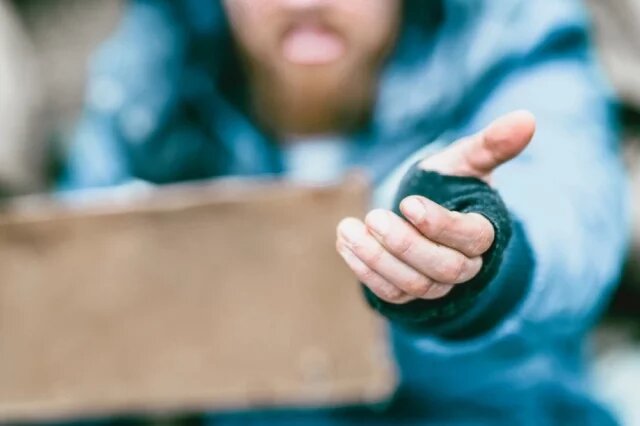    К чему снится нищета?