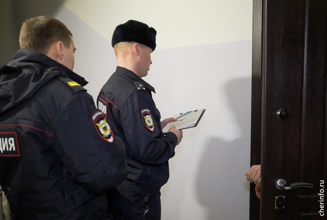    Об этом рассказал начальник УМВД по Череповцу Артём Суманеев. В 2025 году произошло 4835 преступлений, в 2024 году их было 4934