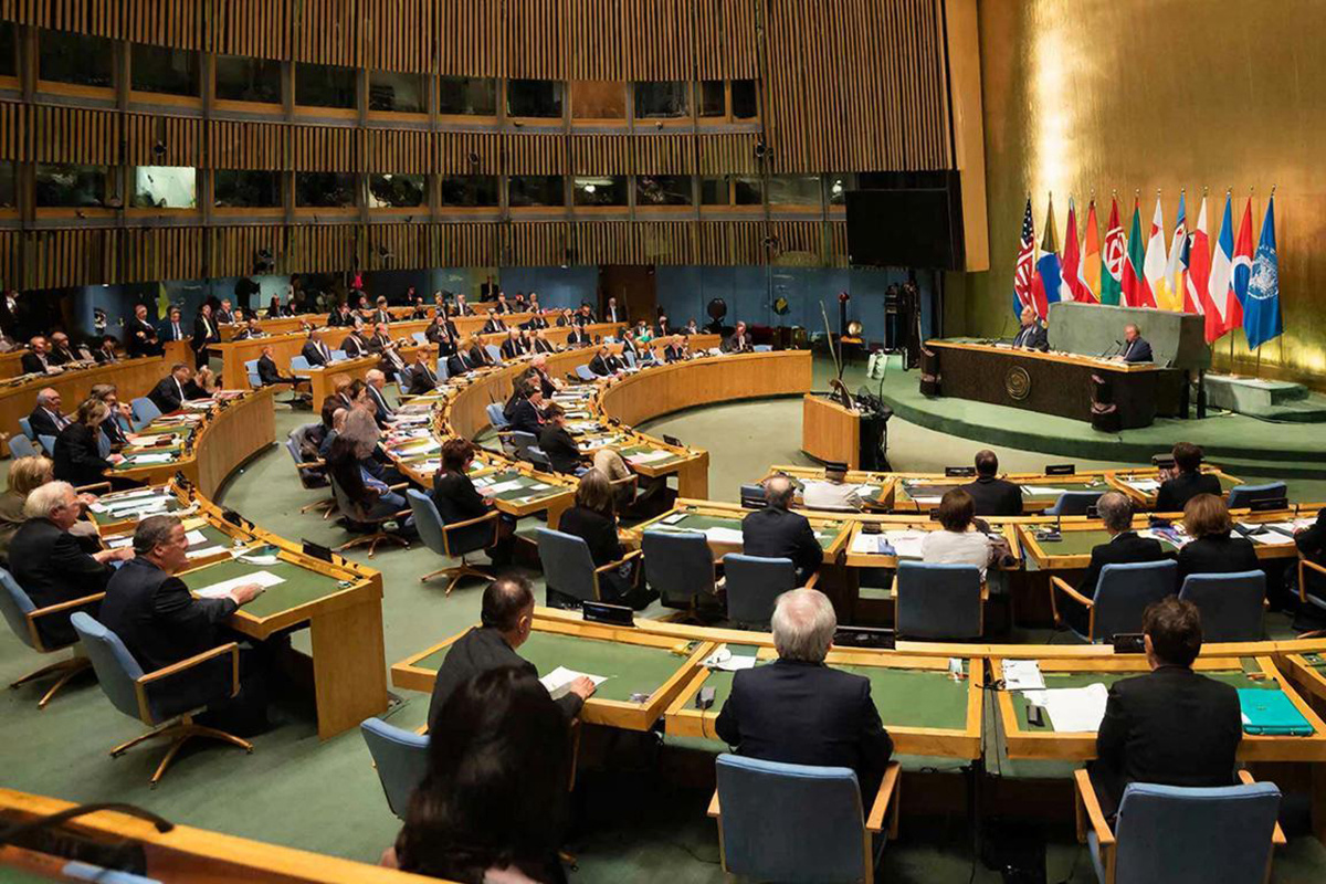 РФ и Китай запросили срочное заседание Совбеза ООН.  Фото: Изображение сгенерировано с помощью ИИ / Светлана Возмилова