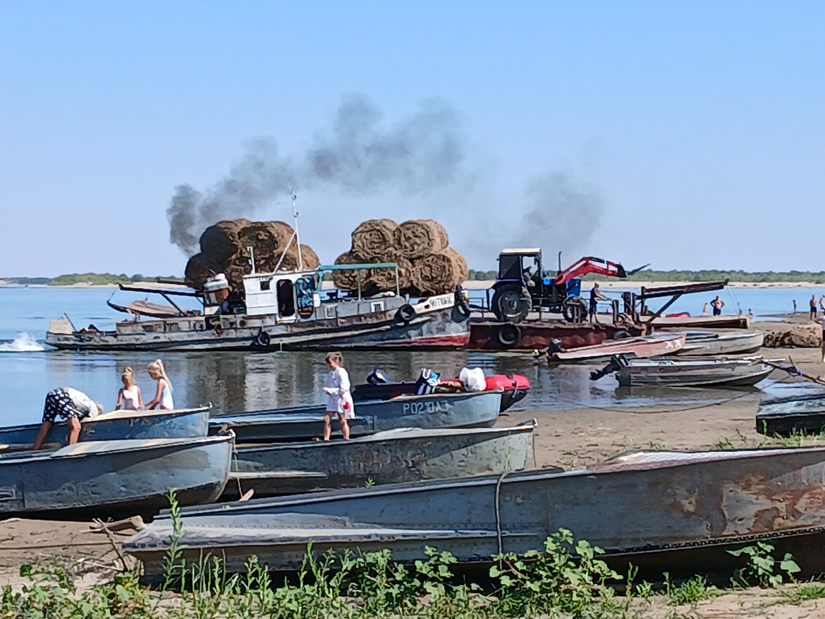 У пристани в Никольском