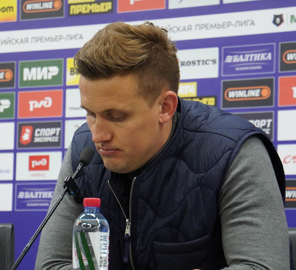    "Сделали два выстрела себе в ногу" - тренер "Пари НН" ШпилевскийОльга