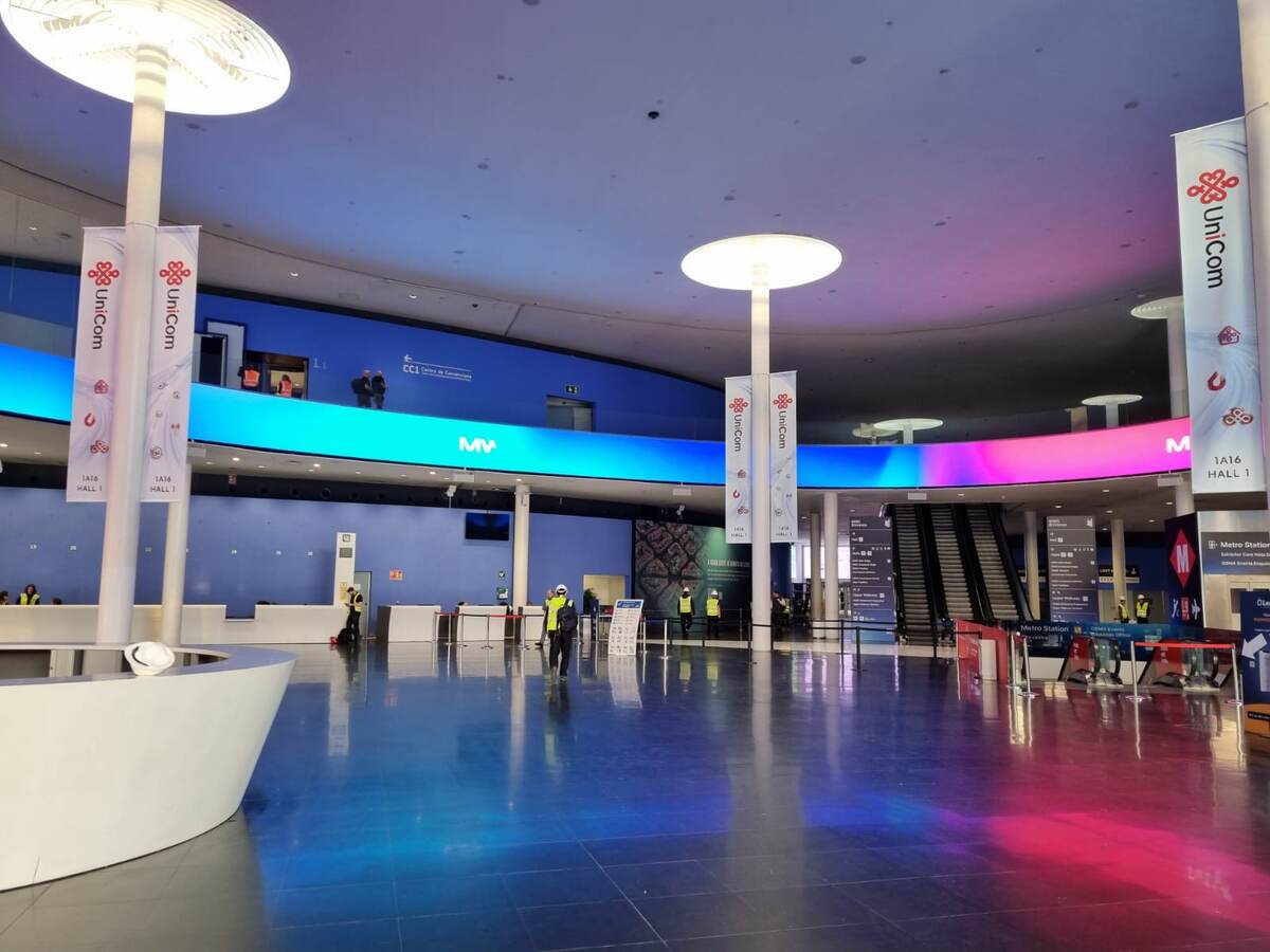 холл выставочного комплекса Fira Gran Via, Барселона