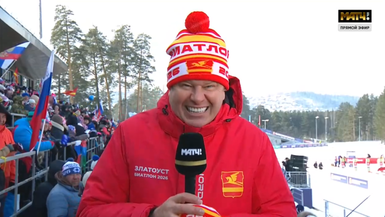 «Уберите собаку!» — Губерниев криками в телевизоре спас биатлониста от укусов