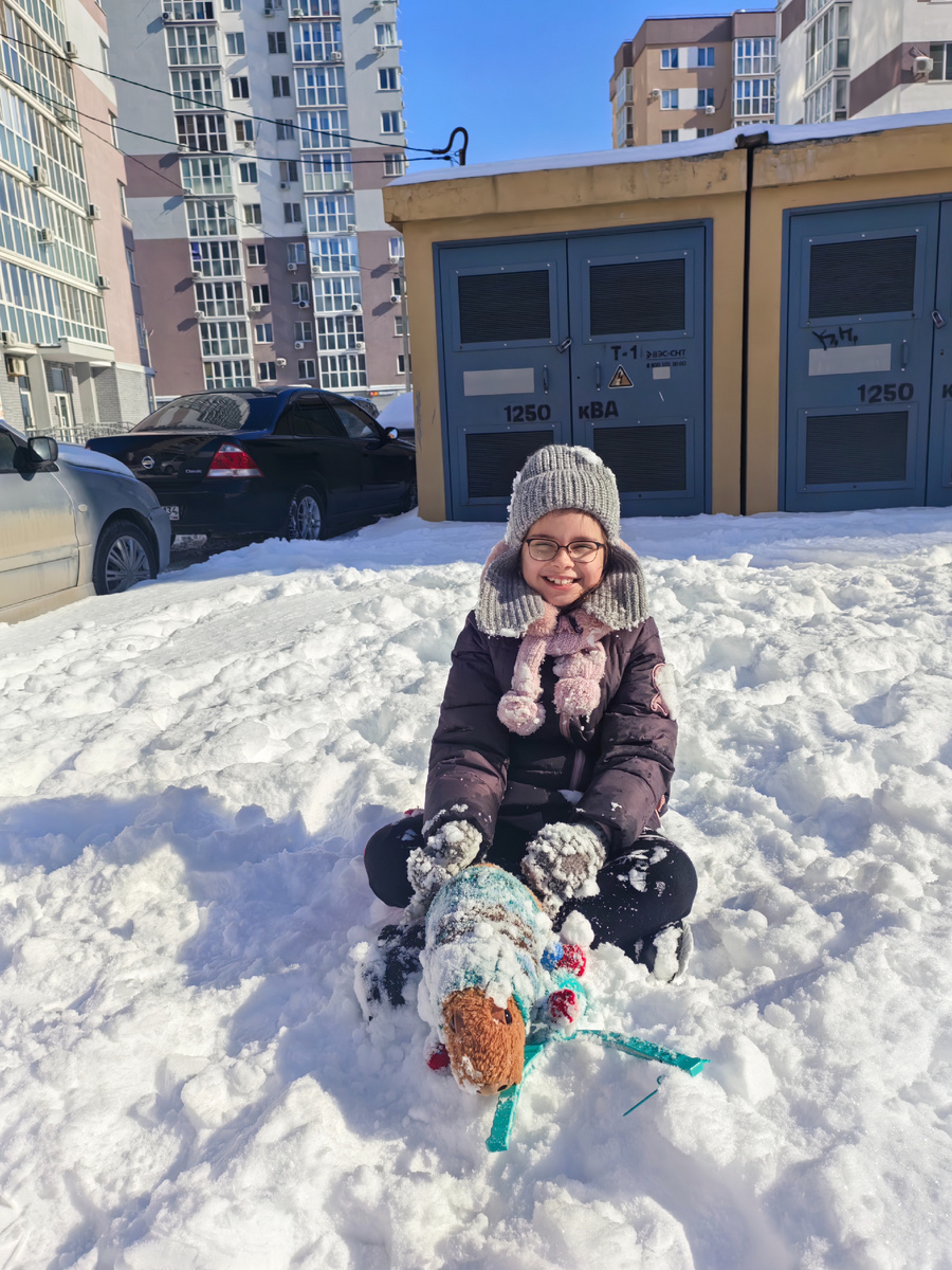 Вероничка на площадке