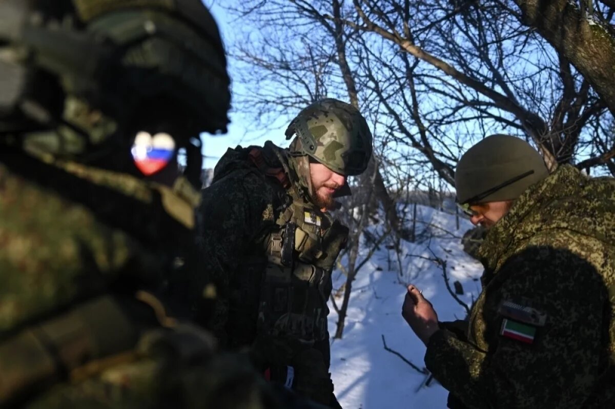    Боевая работа расчета пушки М-46 сводной артиллерийской группы «Пресса» спецназа «Ахмат» МО РФ.