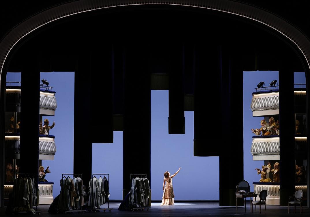 "Адриана Лекуврер" сцена из спектакля, фото с официального сайта Большого театра