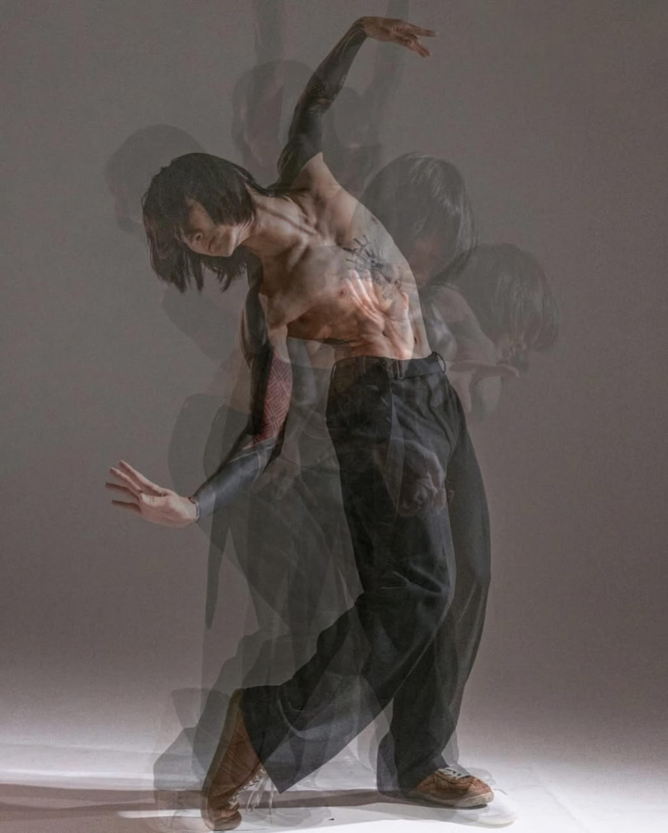 Корейский танцор Ки Муган в концептуальной съемке YASE. / Фото: Instagram gans.lighting__