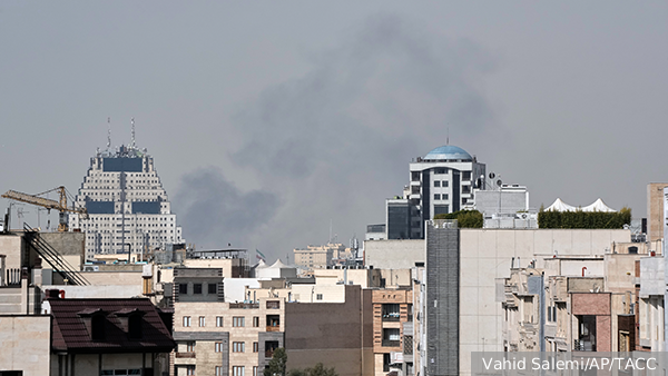     Фото: Vahid Salemi/AP/ТАСС   
 Текст: Вера Басилая