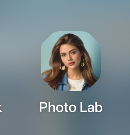 Заходим в приложение. ( Одна оговорка👆 работает только с включенным ВПН)