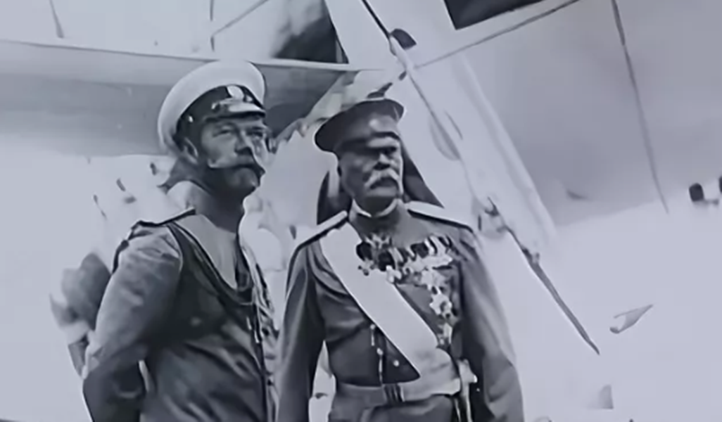 Никорлай-2 и принц Ольденбургский, но это не точно. Скопировано из интернета