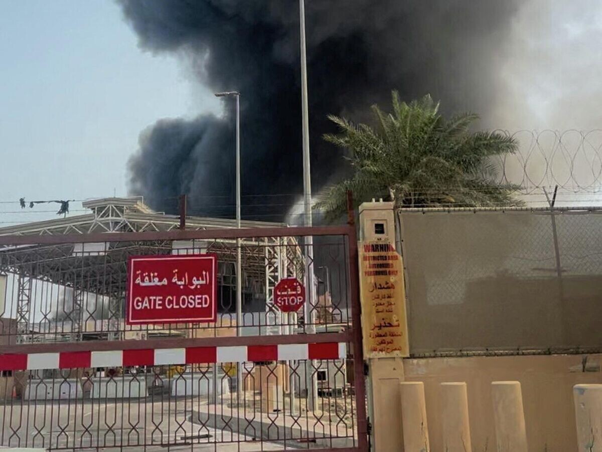    Дым на месте взрыва в Манаме, Бахрейн | © REUTERS / VIDEO OBTAINED BY REUTERS