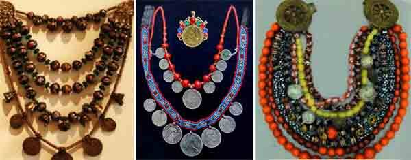 Иллюстрация №2. Женские украшения в том числе и с использованием монет. 