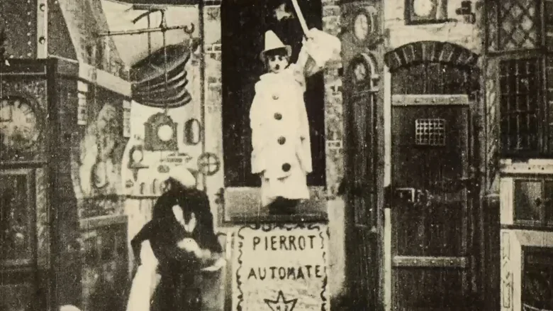 кадр из фильма "Гугусс и автомат"