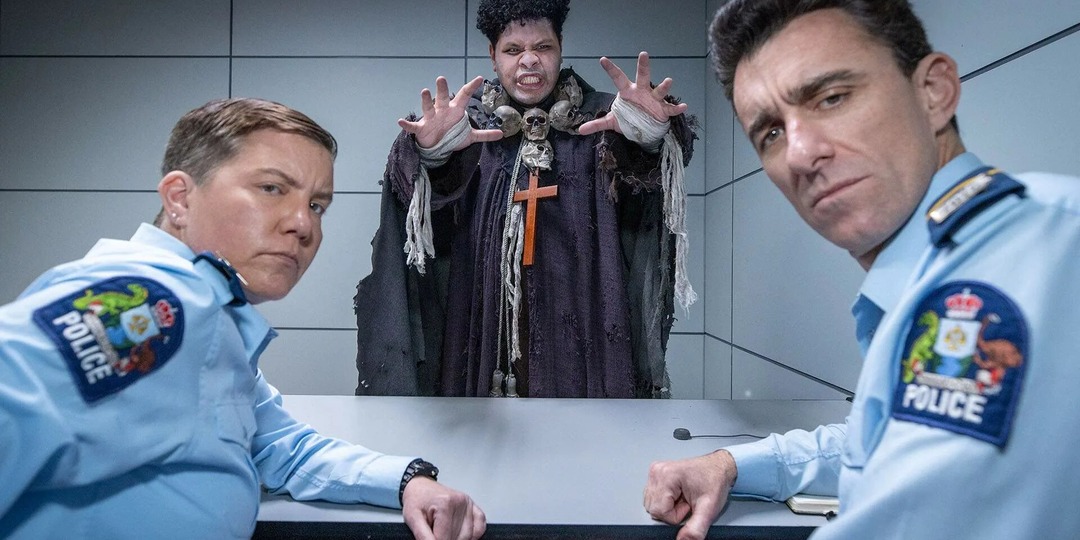 «Хотите поднять настроение? Эти 7 комедийно‑фантастических сериалов - то, что нужно!»