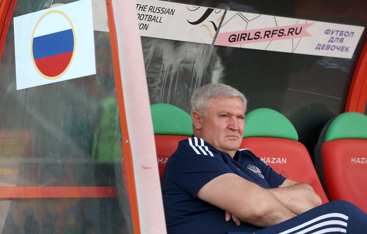    Главный тренер женской сборной России Юрий Красножан  Егор Алеев/ТАСС