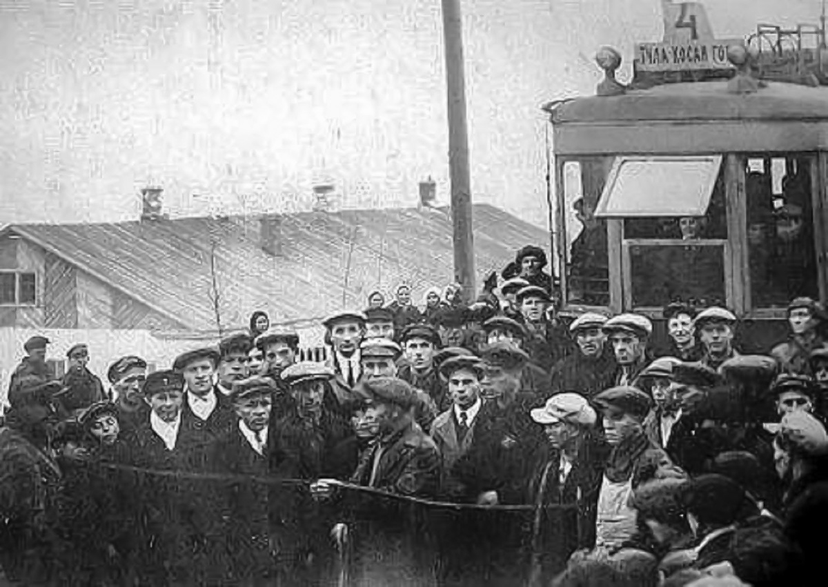 1934 год. Пуск трамвая на Косую Гору. Фото из коллекции В. Н. Щербакова.