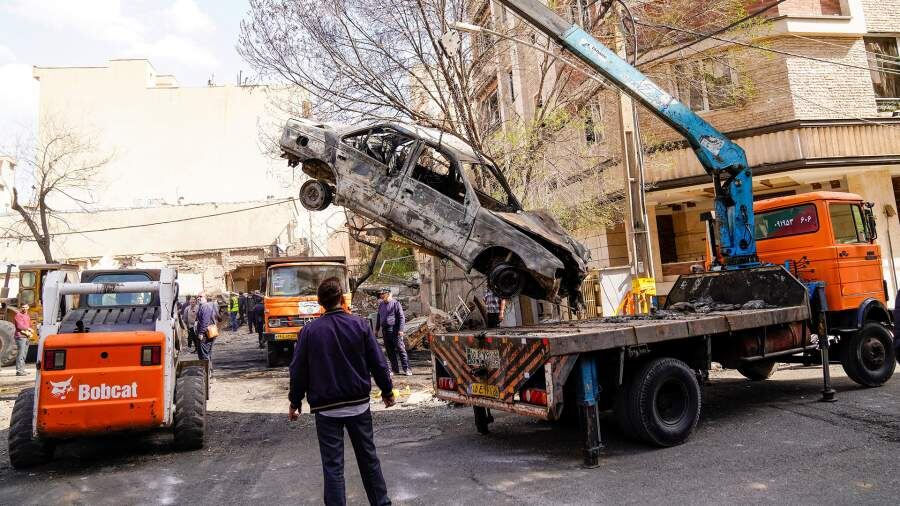    Фото: REUTERS/Amir Kholousi/ISNA/WANA