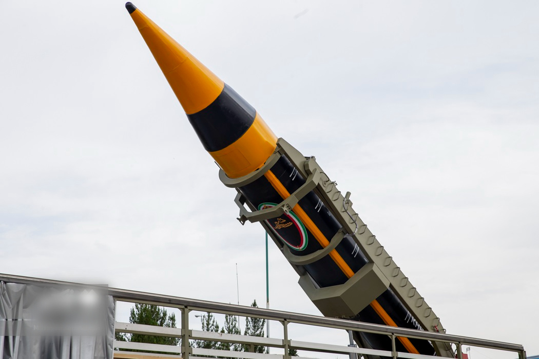 Баллистическая ракета Khorramshahr‑4. Источник: Яндекс.Картинки