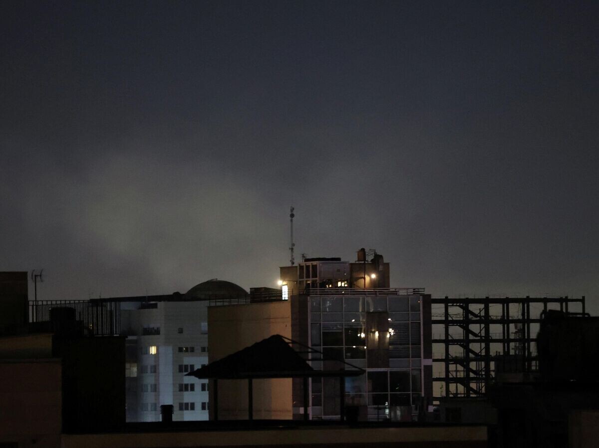    Дым на месте американо-израильского удара по Тегерану | © REUTERS / Majid Asgaripour