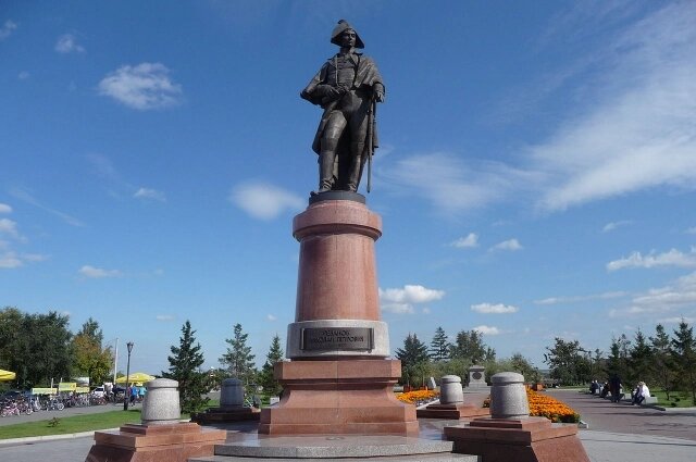    Памятник Резанову в Красноярске. Фото: Commons.wikimedia.org