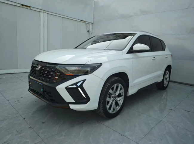 Jetta VS5 из Китая за 1,6 млн: 1.4 турбо, классический автомат и 27 тысяч пробега. Стоит ли смотреть?