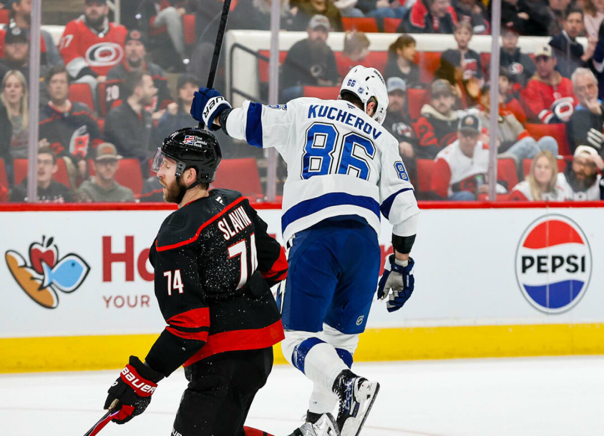     За океаном об отставании Кучерова от Макдэвида в гонке бомбардиров: он всё равно возьмёт своё