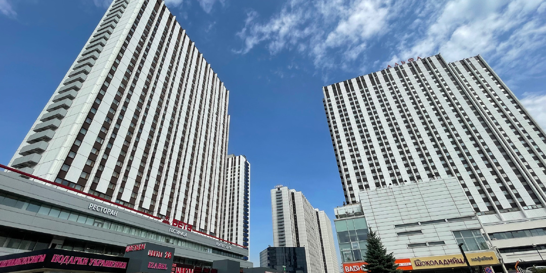 Спорный эксперимент: заселение в отели через мессенджер Max